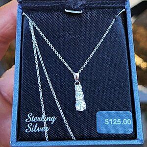 Diamonluxe Sterling Silver Cubic Zirconia Three Stone Pendant Necklace